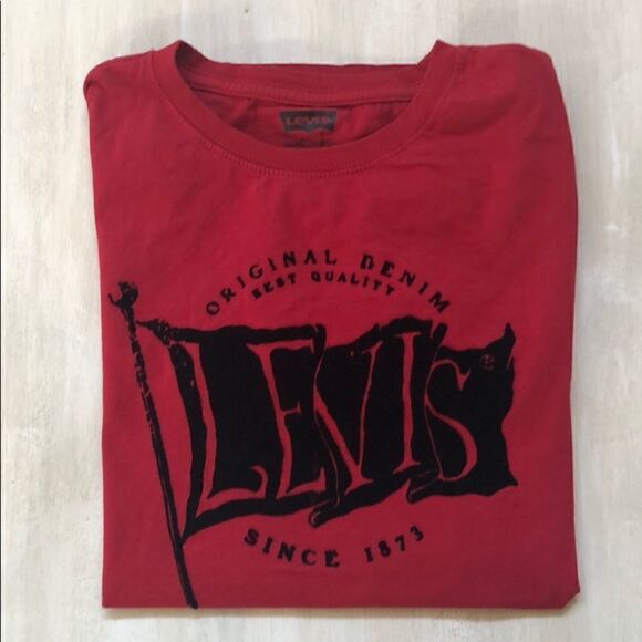 Youth Boys Levi’s red T shirt size L - Picture 1 of 4